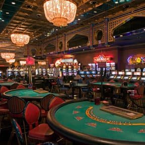 Table lobby and stake selection